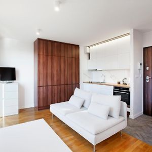 Studio met een King Size Bed